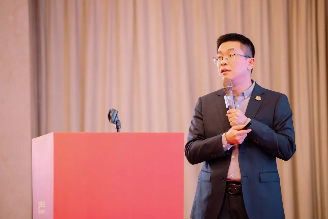 日托光伏召開2022年度工作總結(jié)及表彰大會